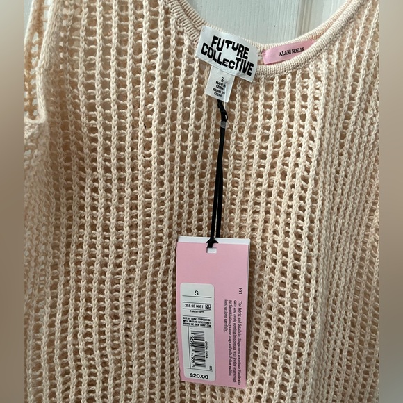Beach Sweater Tank Top - Picture 4 of 4